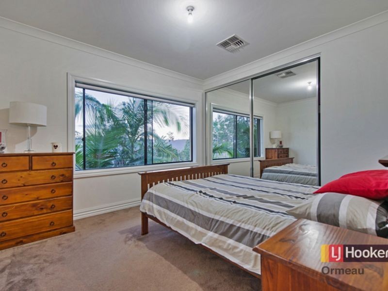 19 Pincally Crescent, Ormeau QLD 4208