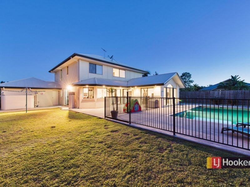 19 Pincally Crescent, Ormeau QLD 4208