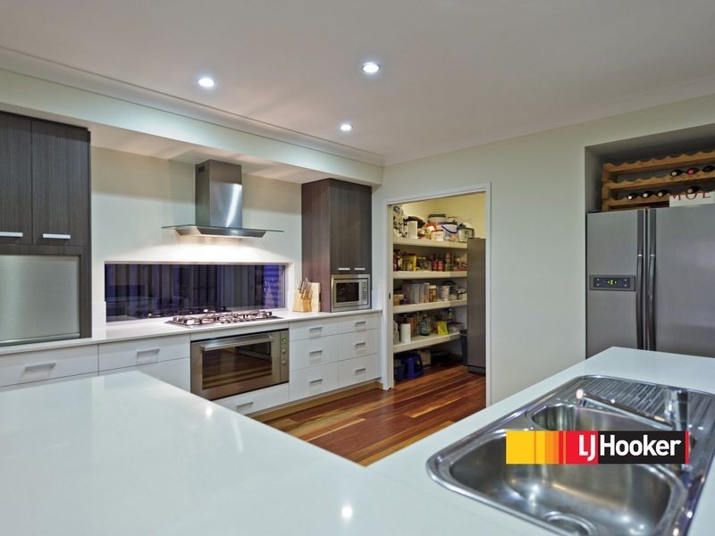 8 Katandra Crescent, Ormeau QLD 4208