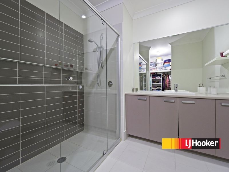 8 Katandra Crescent, Ormeau QLD 4208