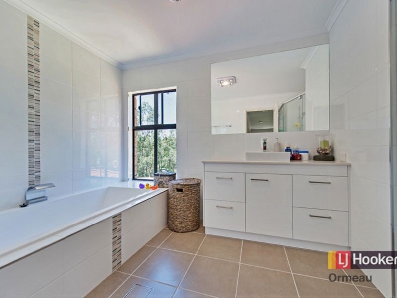 2 Nyrang Drive, Pimpama QLD 4209