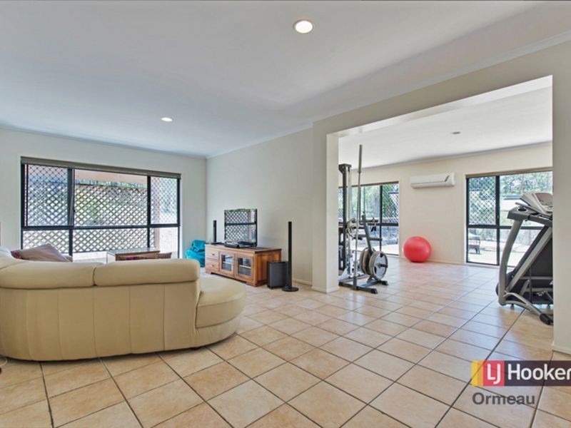 2 Nyrang Drive, Pimpama QLD 4209