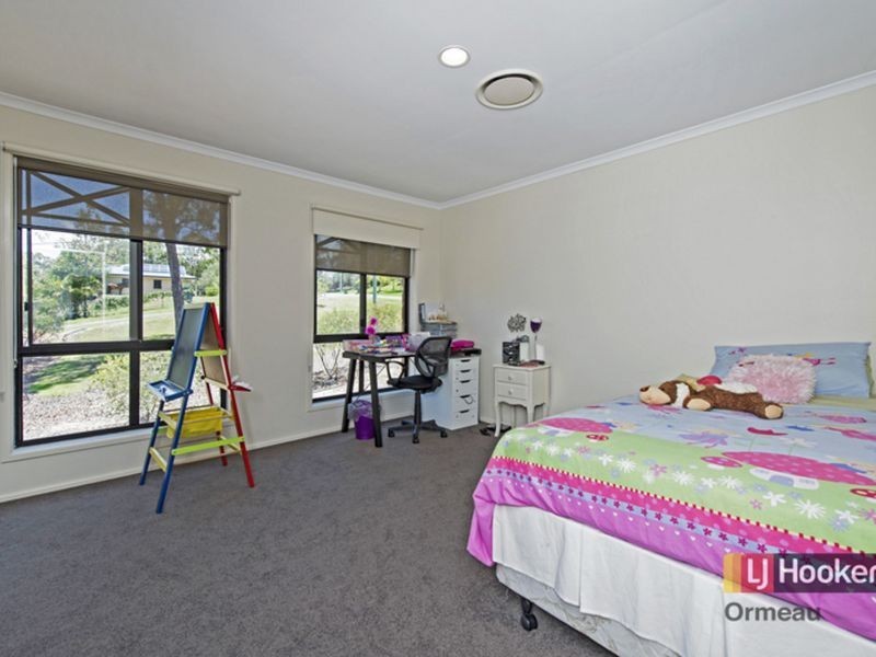 2 Nyrang Drive, Pimpama QLD 4209