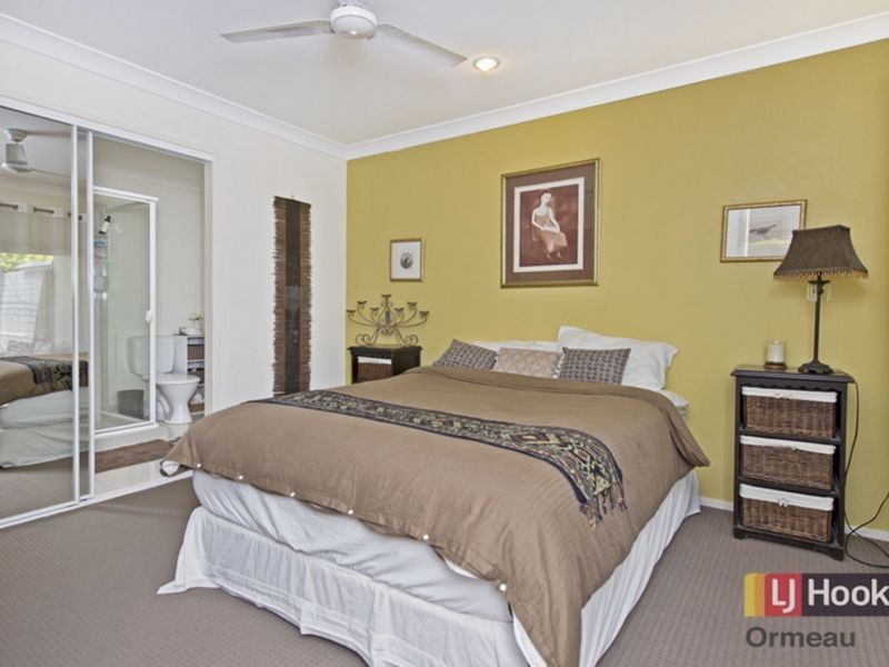 2/17 Lauradale Crescent, Ormeau QLD 4208
