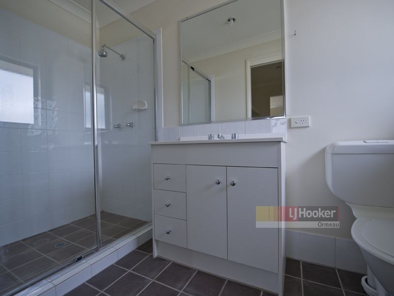 2/9 Carallia Court, Ormeau QLD 4208