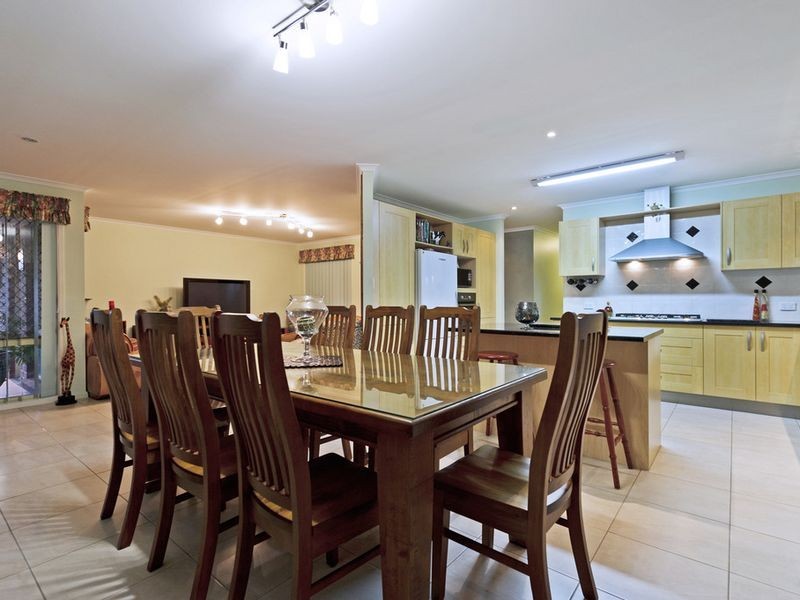 6 Carabeen Crt, Ormeau QLD 4208