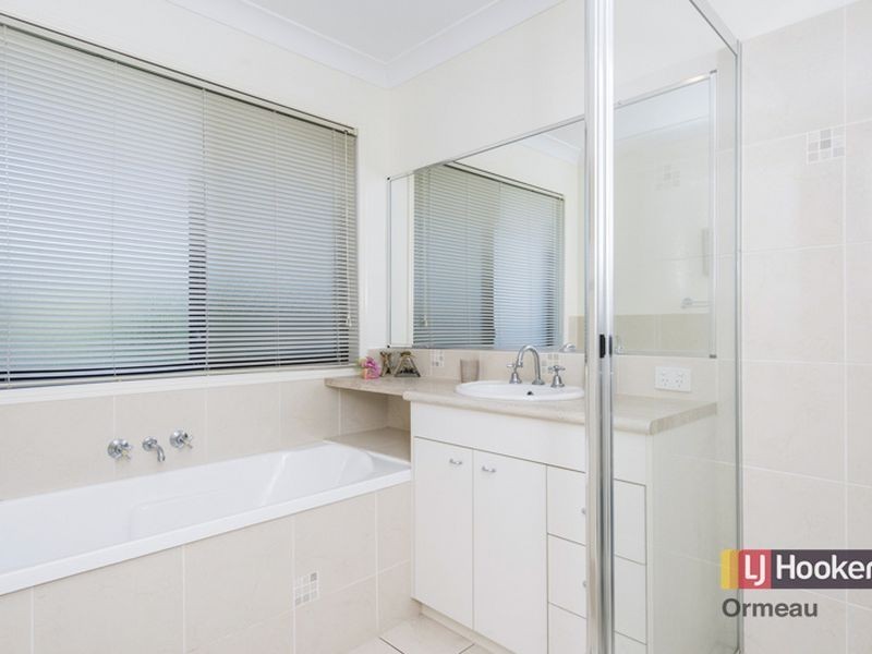 16 Sir Charles Holm Drive, Ormeau Hills QLD 4208