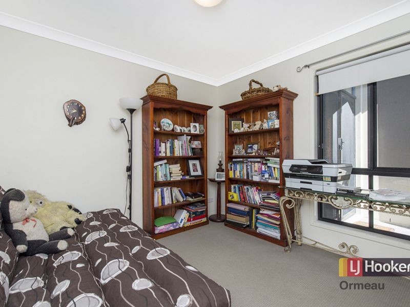 16 Sir Charles Holm Drive, Ormeau Hills QLD 4208
