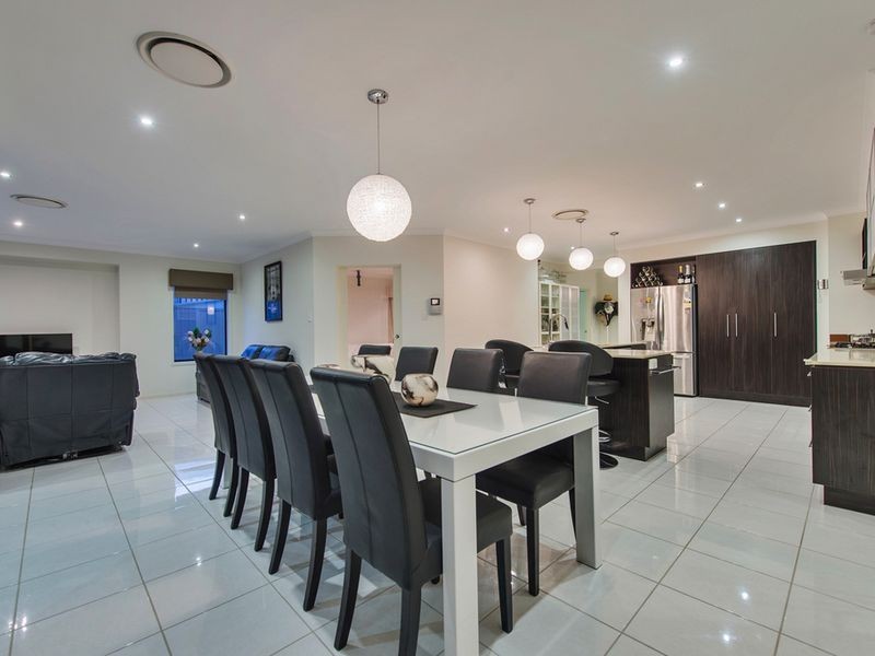 15 Olivevale Street, Ormeau QLD 4208