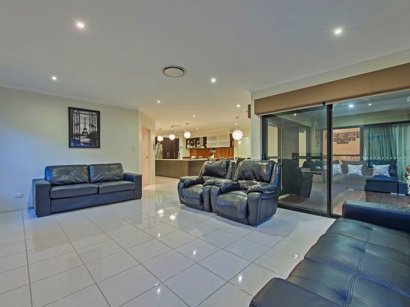 15 Olivevale Street, Ormeau QLD 4208