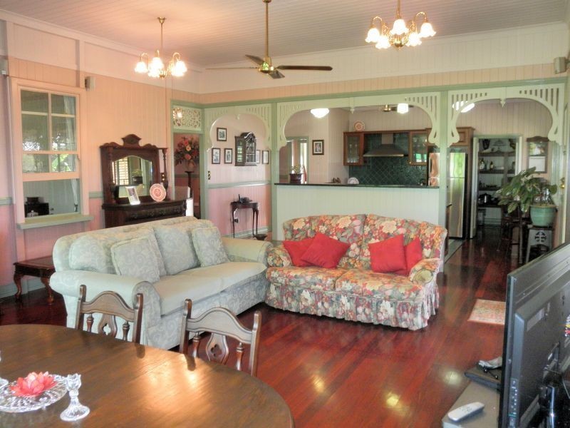 3 Marine Court, Jacobs Well QLD 4208