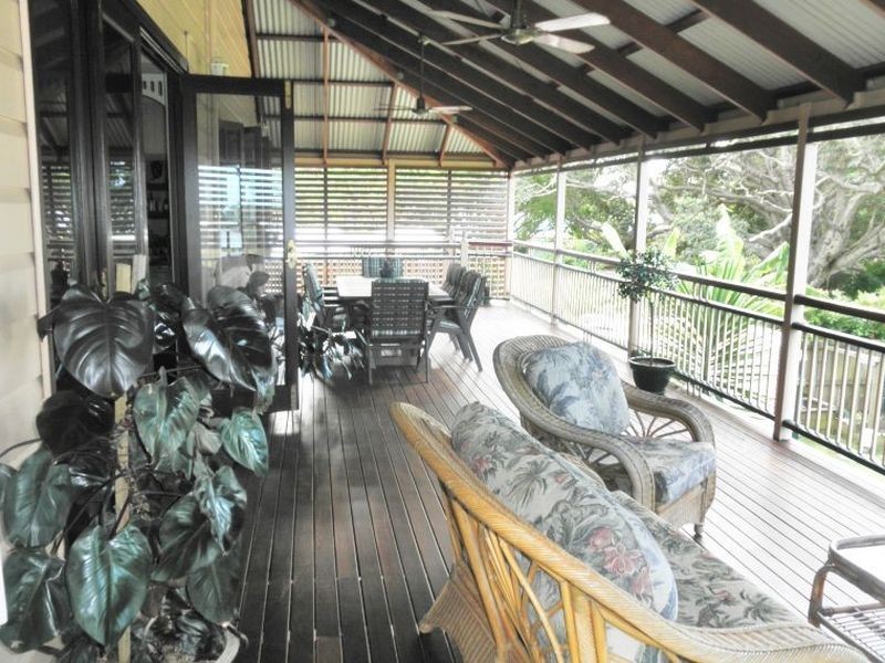 3 Marine Court, Jacobs Well QLD 4208