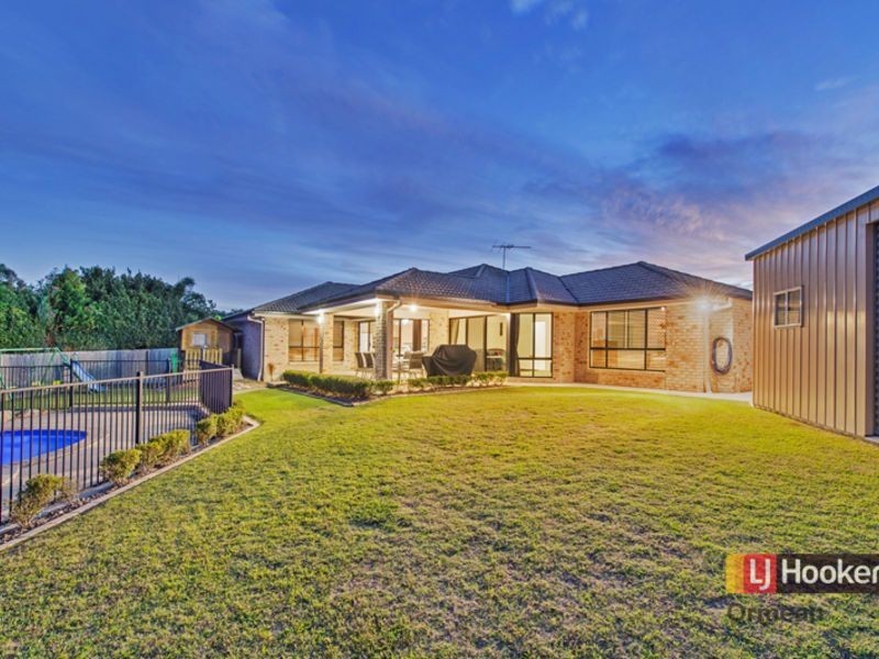 8 Carob Court, Ormeau QLD 4208