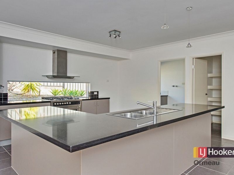 107 Ormeau Ridge Road, Ormeau Hills QLD 4208