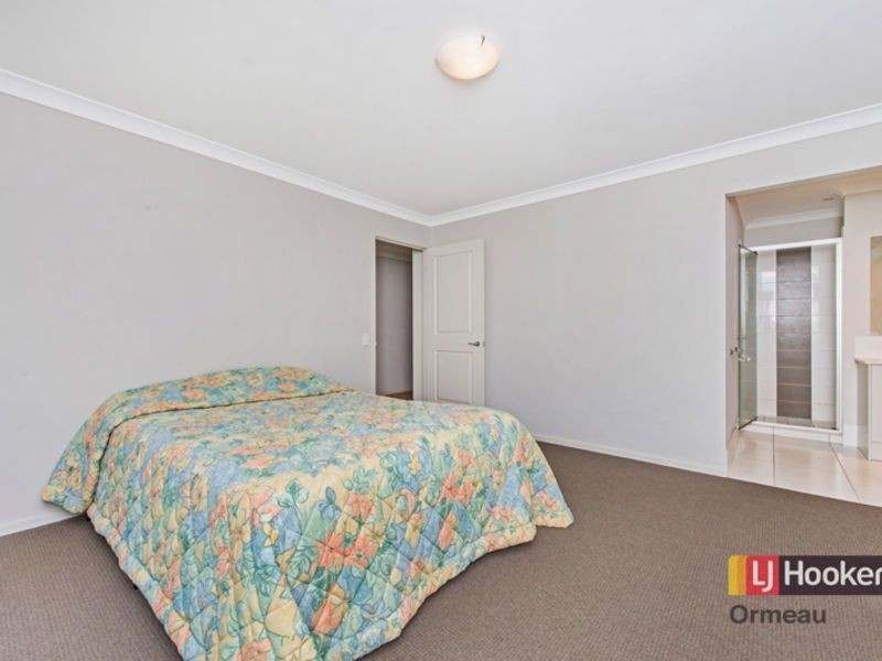 8 Achievement Drive, Ormeau QLD 4208