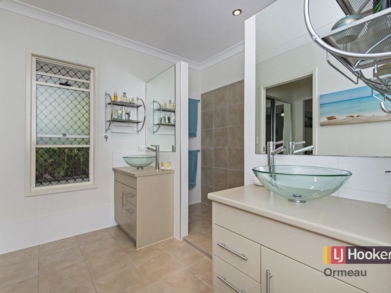 99 Ormeau Ridge Road, Ormeau Hills QLD 4208