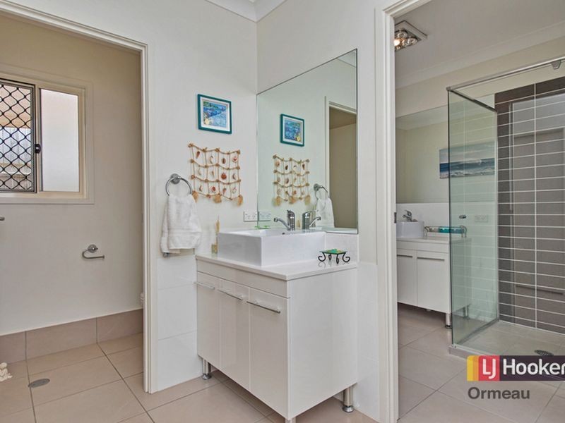 99 Ormeau Ridge Road, Ormeau Hills QLD 4208