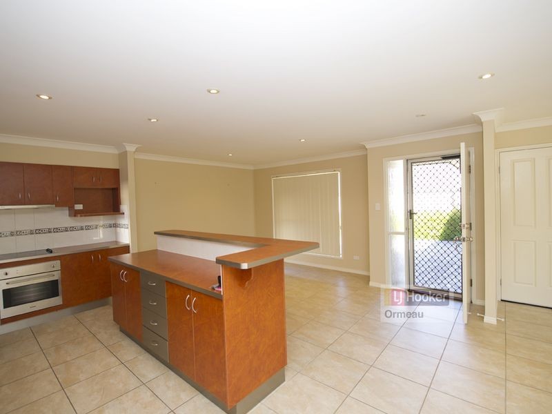 2/9 Callicoma, Ormeau QLD 4208