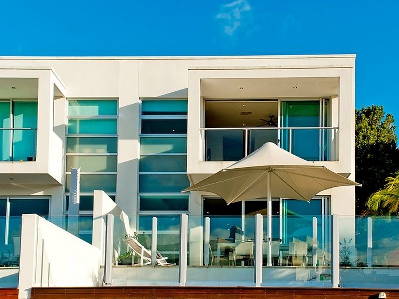 1/13 Vespa Cr, Surfers Paradise QLD 4217