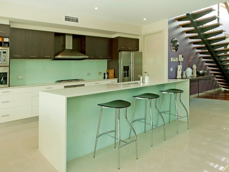 1/13 Vespa Cr, Surfers Paradise QLD 4217