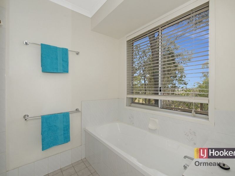 8 Hoopla Hannah Court, Yatala QLD 4207
