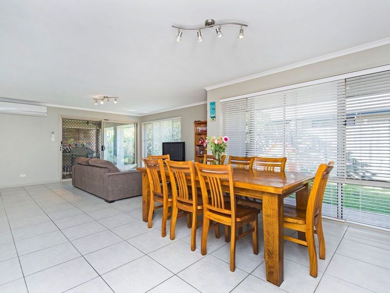 18 Strathburn Crescent, Ormeau QLD 4208