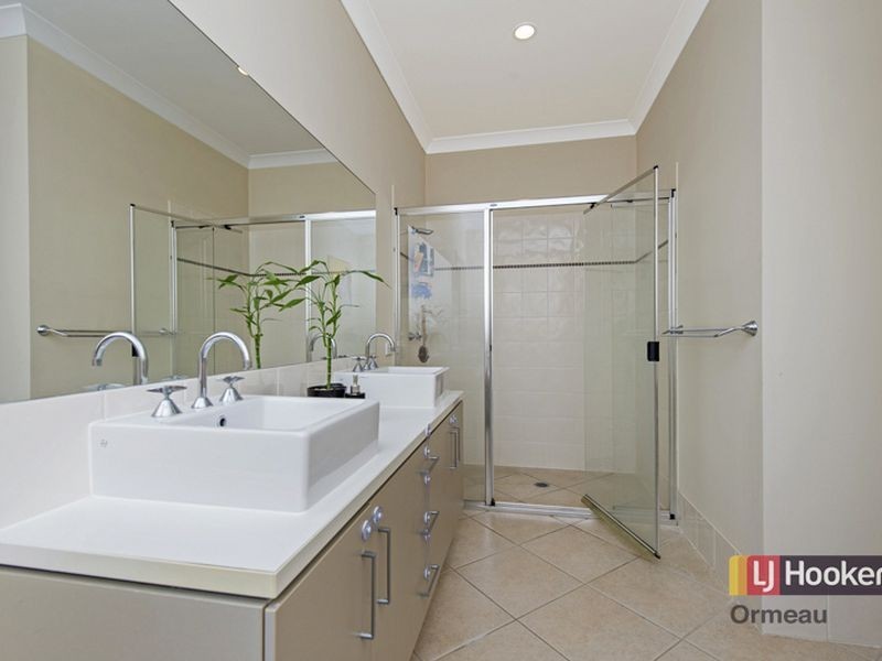 4 Seawind Road, Coomera Waters QLD 4209