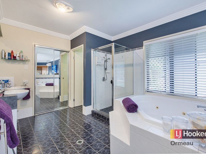 77 Ormeau Ridge Road, Ormeau Hills QLD 4208