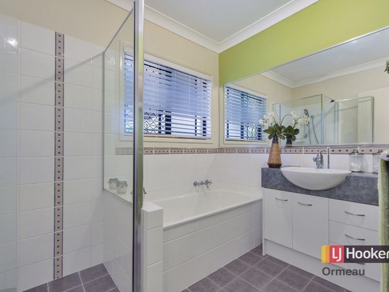 77 Ormeau Ridge Road, Ormeau Hills QLD 4208