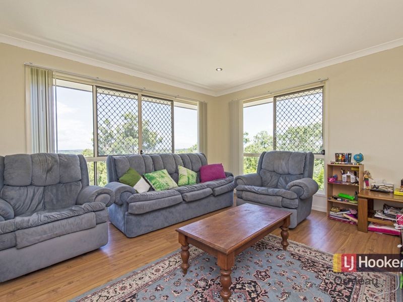 102 Guara Grove, Pimpama QLD 4209