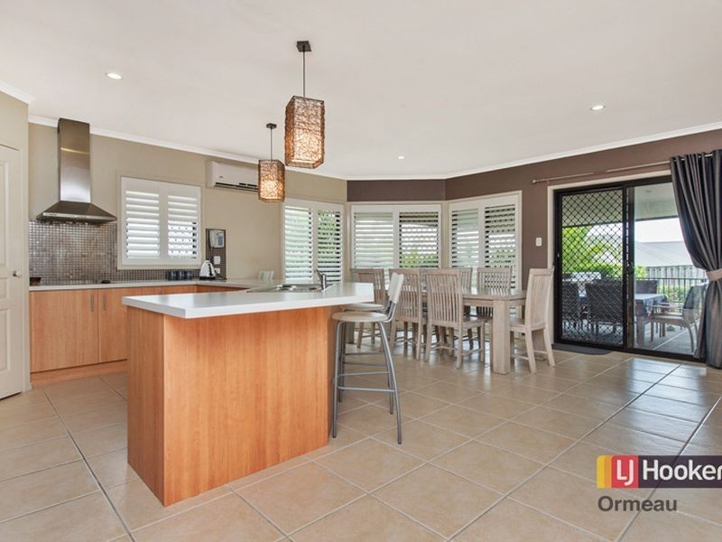 10 Penneshaw Crescent, Ormeau QLD 4208