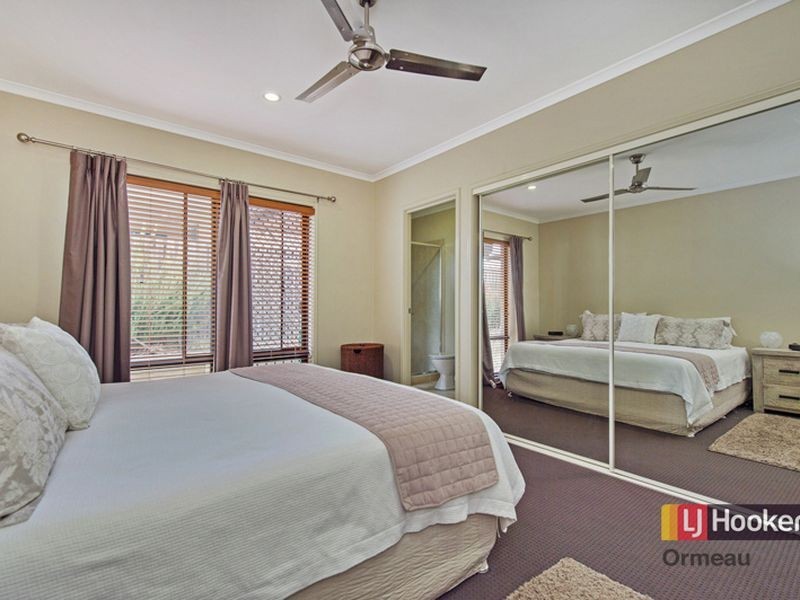 10 Penneshaw Crescent, Ormeau QLD 4208