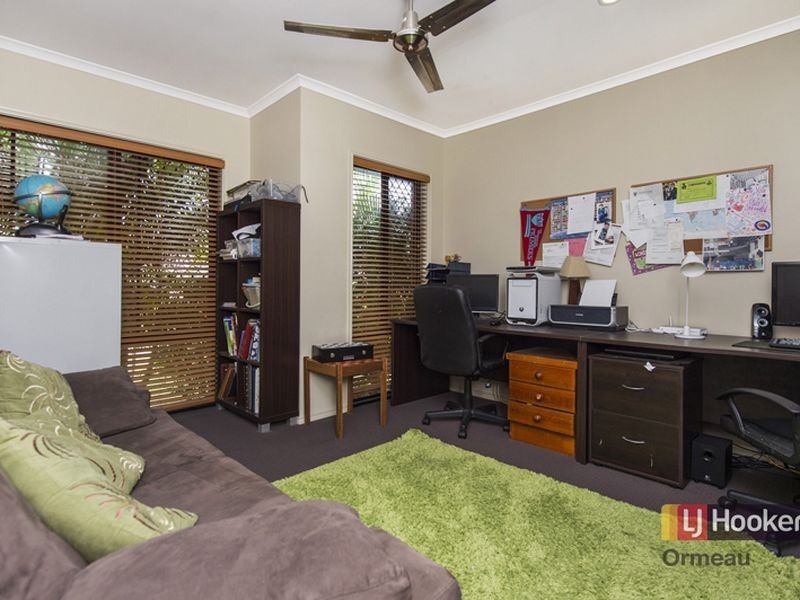 10 Penneshaw Crescent, Ormeau QLD 4208