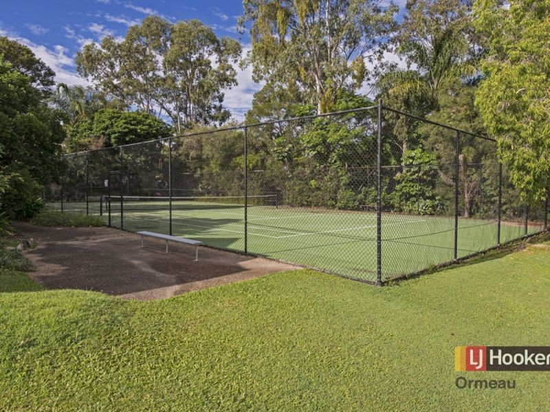 8 Silky Oak Crescent, Stapylton QLD 4207