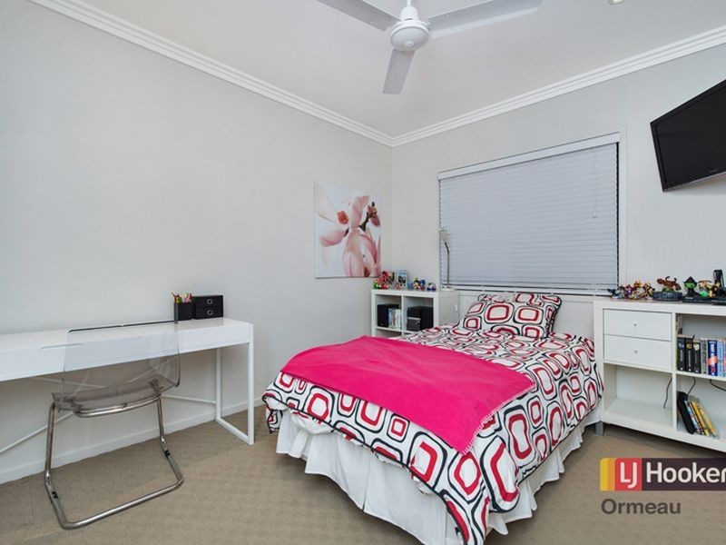 1/8 Strathburn Crescent, Ormeau QLD 4208