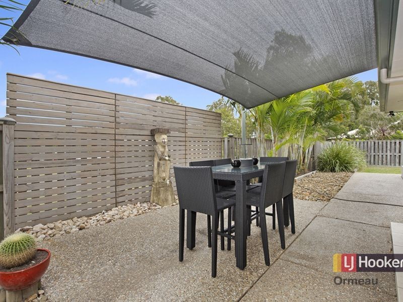 1/8 Strathburn Crescent, Ormeau QLD 4208