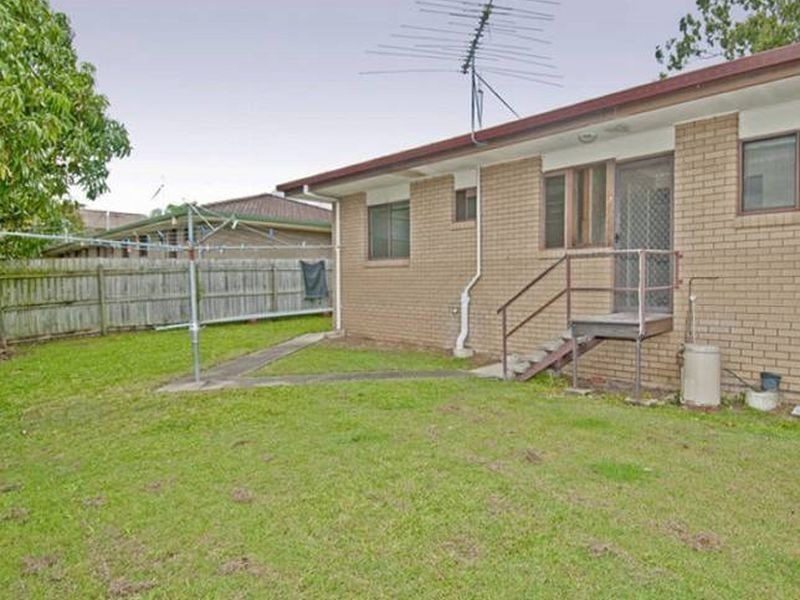 3/4 Conoble Court, Eagleby QLD 4207