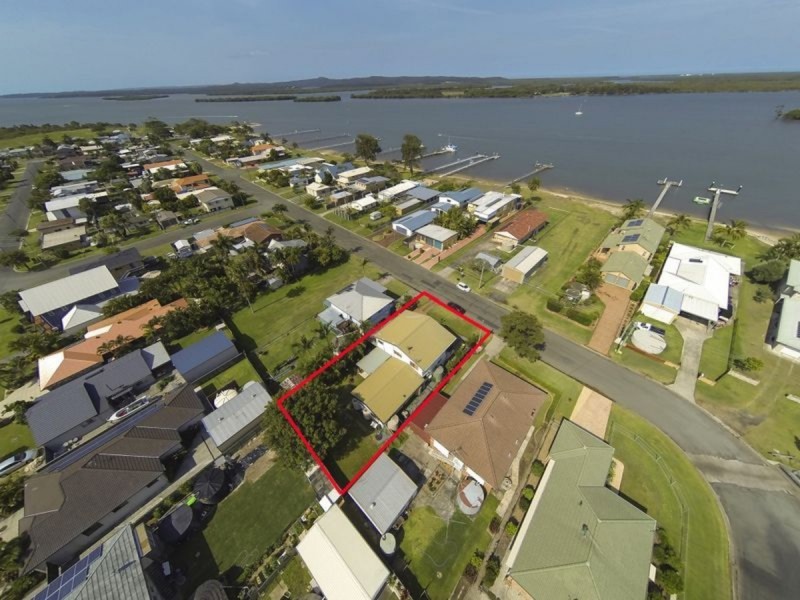 41 Warana Avenue, Steiglitz QLD 4207