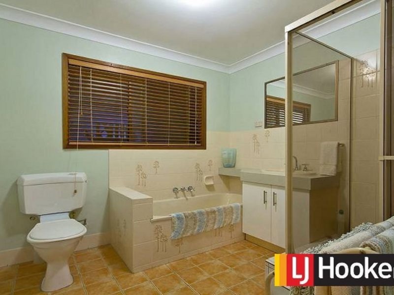 41 Warana Avenue, Steiglitz QLD 4207