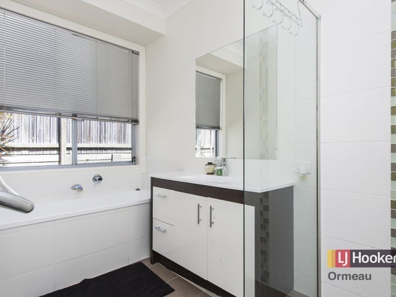 12 Helidon Grove, Ormeau QLD 4208