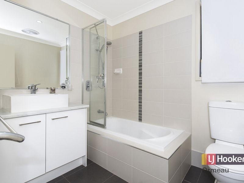8 McGrath Court, Ormeau Hills QLD 4208