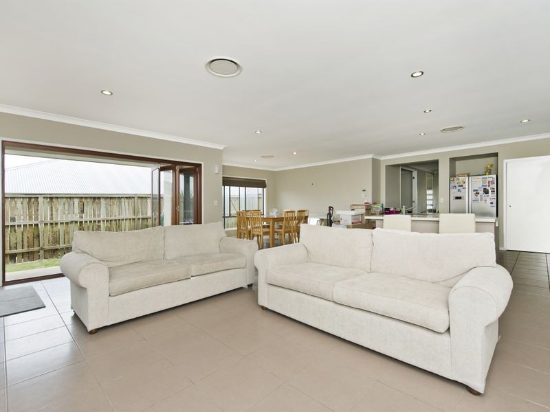 14 Rosabrook Street, Ormeau QLD 4208