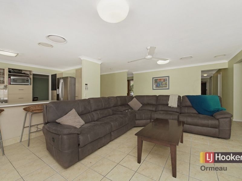 3 Phipps Place, Ormeau QLD 4208