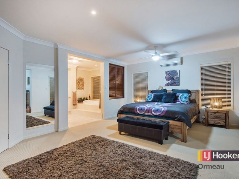 8 Pincally Crescent, Ormeau QLD 4208
