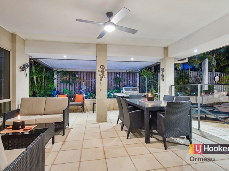 8 Pincally Crescent, Ormeau QLD 4208