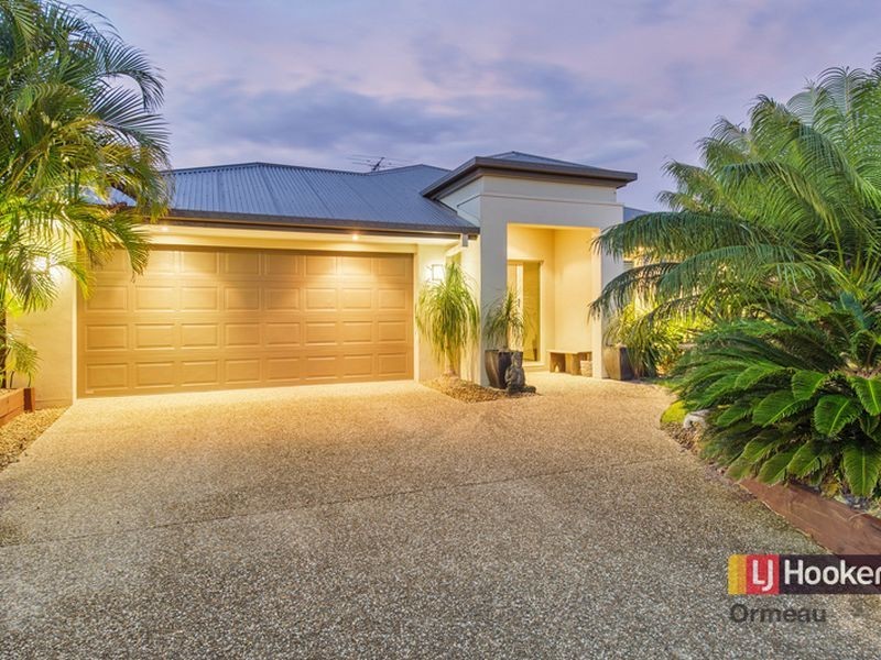8 Pincally Crescent, Ormeau QLD 4208