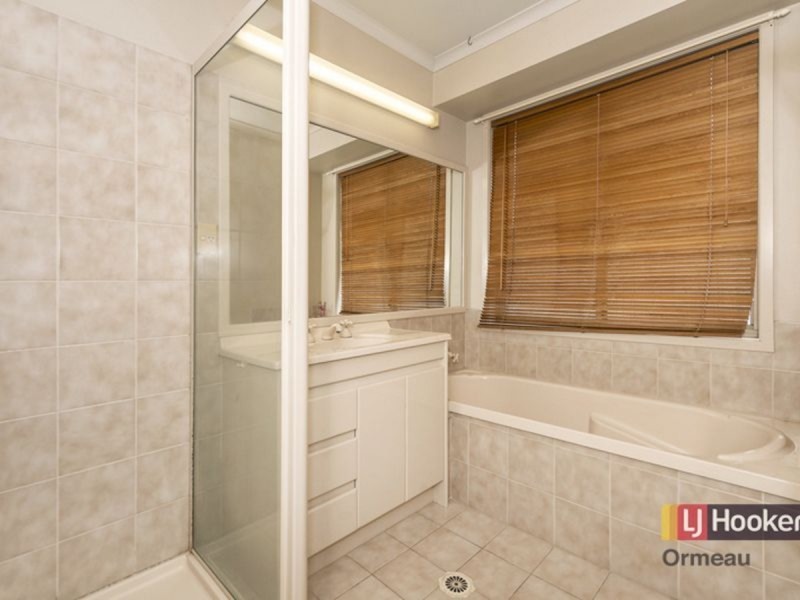 16 Podinga Circuit, Ormeau QLD 4208