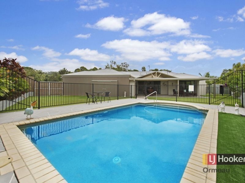 4 Peegan Place, Oxenford QLD 4210
