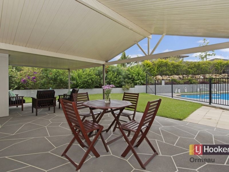 4 Peegan Place, Oxenford QLD 4210