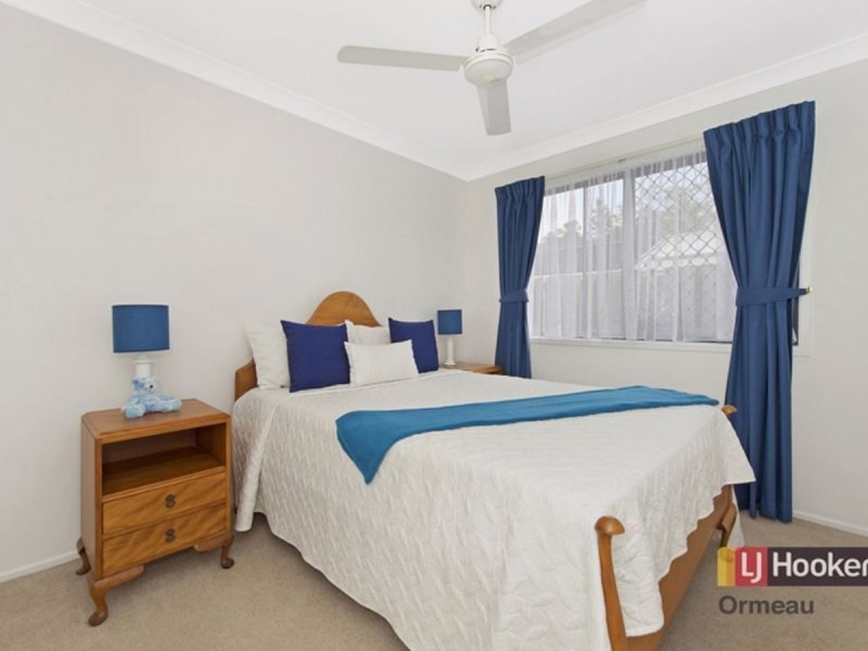 4 Peegan Place, Oxenford QLD 4210